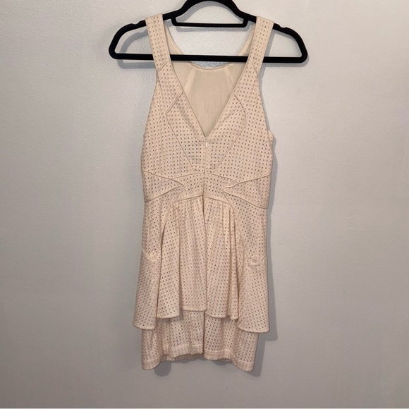 Addison Cream Tiered Ruched Halter Top XS - Picture 2 of 11